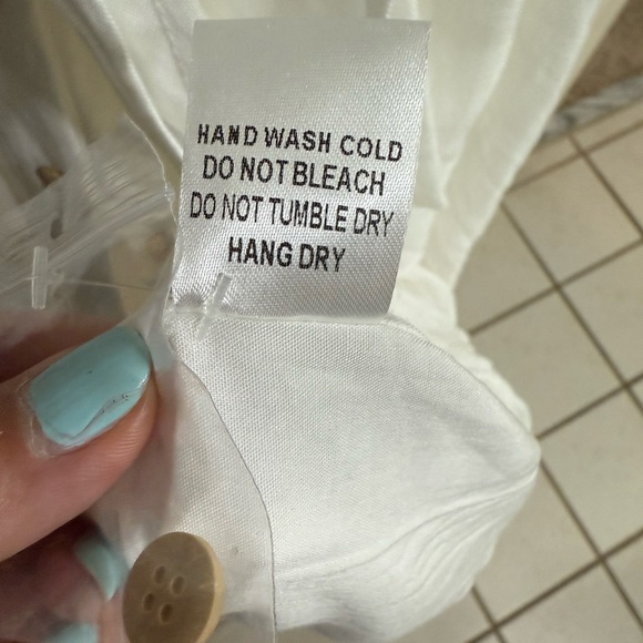 NWT, Accent Prone white button down dress, size M - Picture 7 of 9